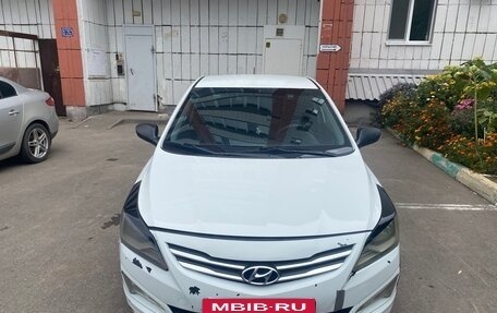 Hyundai Solaris II рестайлинг, 2015 год, 550 000 рублей, 10 фотография