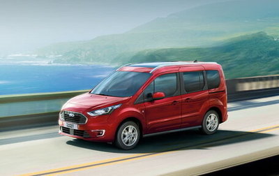 Ford Tourneo Connect II рестайлинг, 2019 год, 2 300 000 рублей, 1 фотография