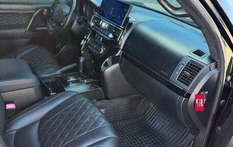 Toyota Land Cruiser 200, 2010 год, 4 200 000 рублей, 5 фотография