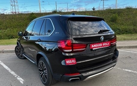BMW X5, 2017 год, 3 300 000 рублей, 2 фотография