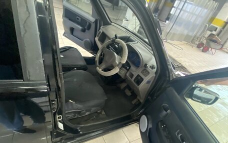 Nissan Cube II, 2001 год, 245 000 рублей, 2 фотография