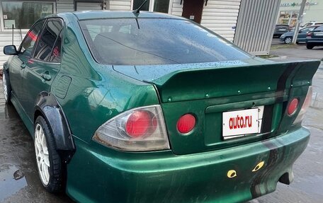 Toyota Altezza, 1998 год, 500 000 рублей, 2 фотография