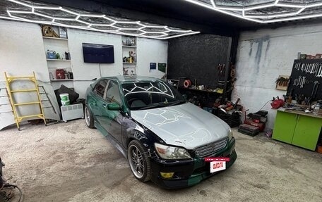 Toyota Altezza, 1998 год, 500 000 рублей, 12 фотография