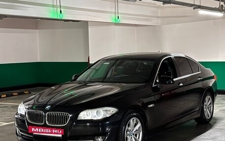 BMW 5 серия, 2011 год, 1 467 000 рублей, 6 фотография
