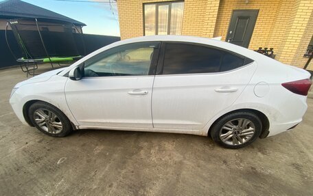 Hyundai Elantra VI рестайлинг, 2019 год, 1 145 000 рублей, 4 фотография