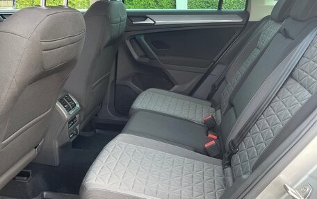 Volkswagen Tiguan II, 2020 год, 3 600 000 рублей, 21 фотография