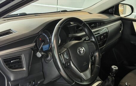 Toyota Corolla, 2013 год, 1 117 000 рублей, 8 фотография