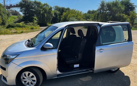 Toyota Spade, 2018 год, 1 150 000 рублей, 9 фотография