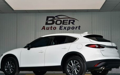 Mazda CX-4, 2023 год, 2 249 666 рублей, 4 фотография