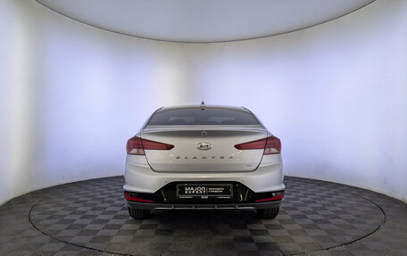 Hyundai Elantra VI рестайлинг, 2020 год, 1 550 000 рублей, 6 фотография