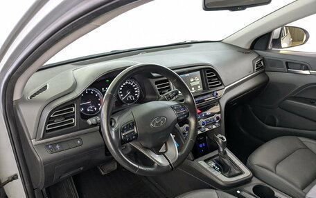 Hyundai Elantra VI рестайлинг, 2020 год, 1 550 000 рублей, 16 фотография
