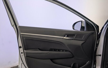 Hyundai Elantra VI рестайлинг, 2020 год, 1 550 000 рублей, 19 фотография