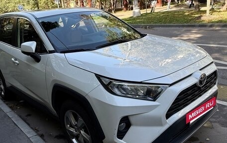 Toyota RAV4, 2020 год, 3 150 000 рублей, 20 фотография