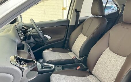 Toyota Yaris Cross, 2023 год, 1 568 000 рублей, 14 фотография