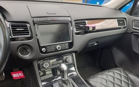 Volkswagen Touareg III, 2017 год, 3 300 000 рублей, 8 фотография