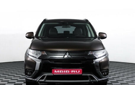 Mitsubishi Outlander III рестайлинг 3, 2022 год, 2 550 000 рублей, 2 фотография