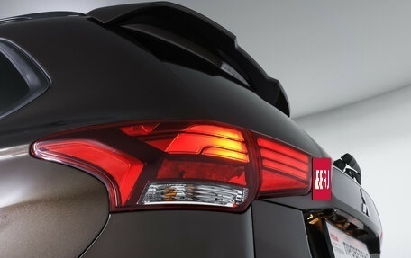 Mitsubishi Outlander III рестайлинг 3, 2022 год, 2 550 000 рублей, 19 фотография