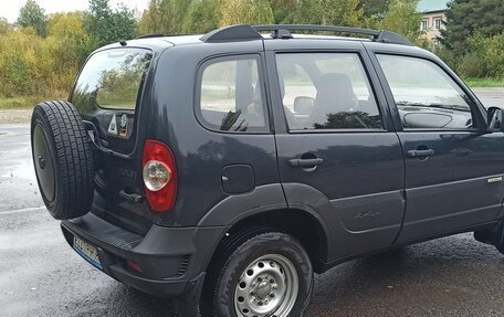 Chevrolet Niva I рестайлинг, 2015 год, 550 000 рублей, 5 фотография