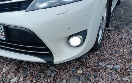 Toyota Verso I, 2013 год, 1 350 000 рублей, 11 фотография