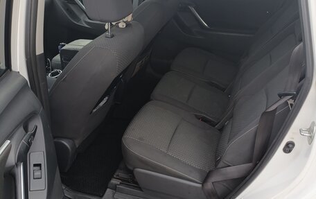 Toyota Verso I, 2013 год, 1 350 000 рублей, 13 фотография