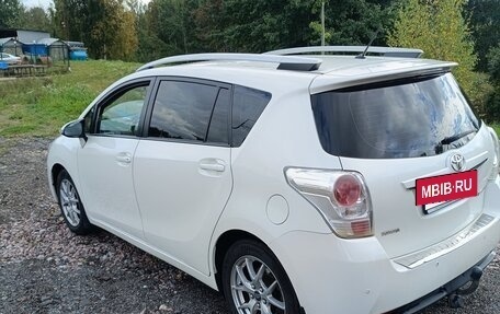Toyota Verso I, 2013 год, 1 350 000 рублей, 5 фотография