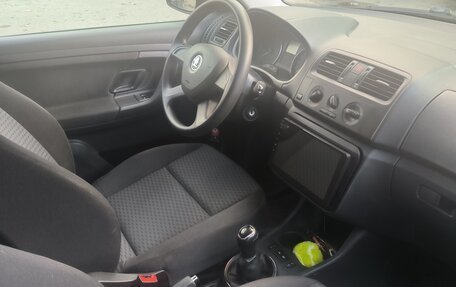 Skoda Fabia II, 2013 год, 810 000 рублей, 12 фотография