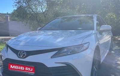 Toyota Camry, 2021 год, 3 325 000 рублей, 1 фотография
