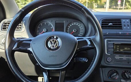 Volkswagen Polo VI (EU Market), 2017 год, 1 150 000 рублей, 3 фотография