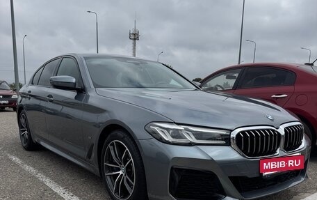 BMW 5 серия, 2020 год, 5 300 000 рублей, 3 фотография