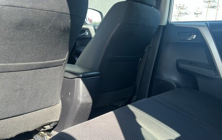Toyota RAV4, 2012 год, 1 480 000 рублей, 18 фотография