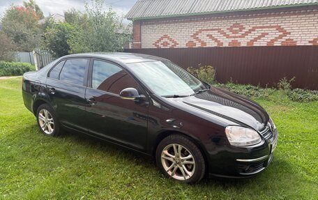 Volkswagen Jetta VI, 2010 год, 580 000 рублей, 4 фотография