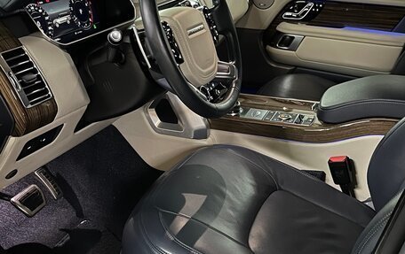 Land Rover Range Rover IV рестайлинг, 2018 год, 8 500 000 рублей, 8 фотография