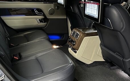 Land Rover Range Rover IV рестайлинг, 2018 год, 8 500 000 рублей, 20 фотография