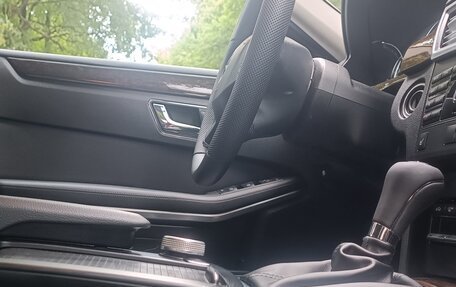Mercedes-Benz E-Класс, 2011 год, 1 100 000 рублей, 20 фотография