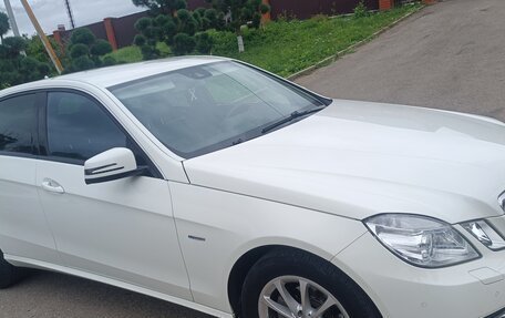 Mercedes-Benz E-Класс, 2011 год, 1 100 000 рублей, 12 фотография