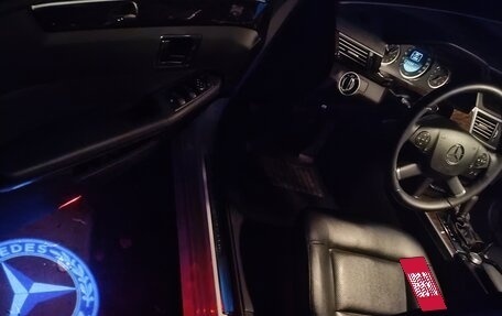 Mercedes-Benz E-Класс, 2011 год, 1 100 000 рублей, 24 фотография