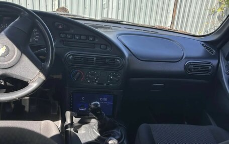 Chevrolet Niva I рестайлинг, 2016 год, 560 000 рублей, 3 фотография