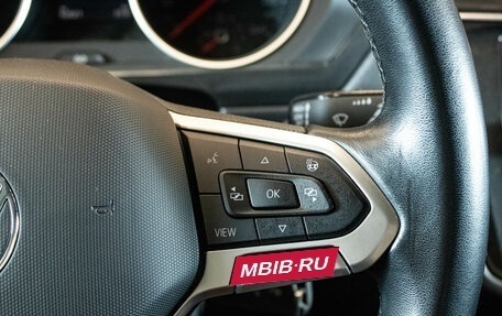 Volkswagen Tiguan II, 2021 год, 2 808 000 рублей, 16 фотография
