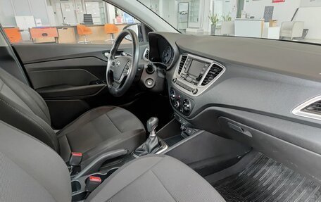 Hyundai Solaris II рестайлинг, 2019 год, 1 270 000 рублей, 13 фотография