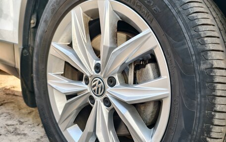Volkswagen Tiguan II, 2020 год, 3 333 333 рублей, 29 фотография