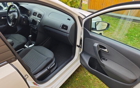 Volkswagen Polo VI (EU Market), 2012 год, 890 000 рублей, 21 фотография