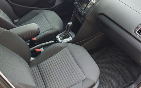 Volkswagen Polo VI (EU Market), 2012 год, 890 000 рублей, 22 фотография