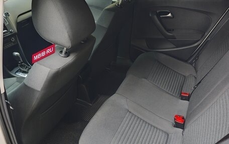 Volkswagen Polo VI (EU Market), 2012 год, 890 000 рублей, 26 фотография