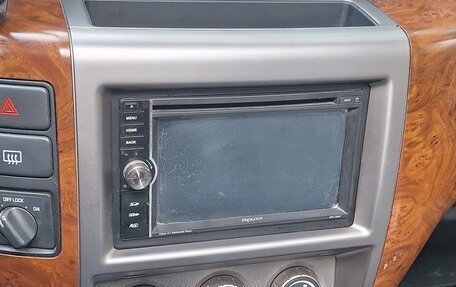 Nissan Patrol, 2007 год, 1 800 000 рублей, 10 фотография