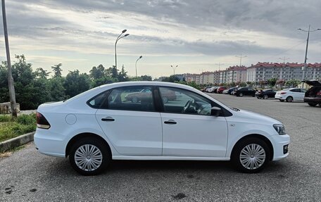 Volkswagen Polo VI (EU Market), 2018 год, 1 100 000 рублей, 7 фотография