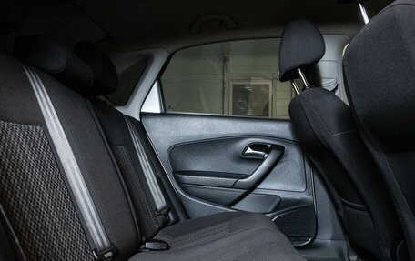 Volkswagen Polo VI (EU Market), 2016 год, 750 000 рублей, 11 фотография