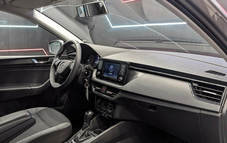 Skoda Rapid II, 2021 год, 1 550 000 рублей, 13 фотография