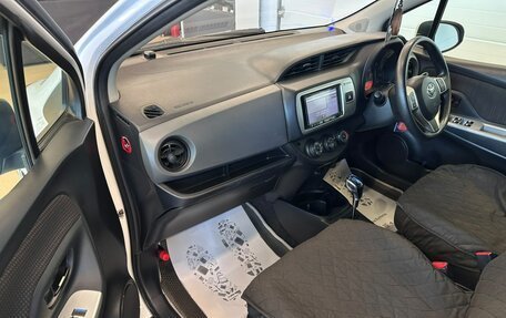 Toyota Vitz, 2015 год, 929 000 рублей, 12 фотография