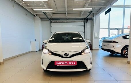 Toyota Vitz, 2015 год, 929 000 рублей, 9 фотография