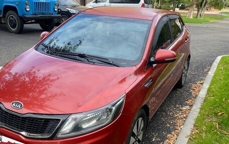 KIA Rio III рестайлинг, 2012 год, 550 000 рублей, 2 фотография